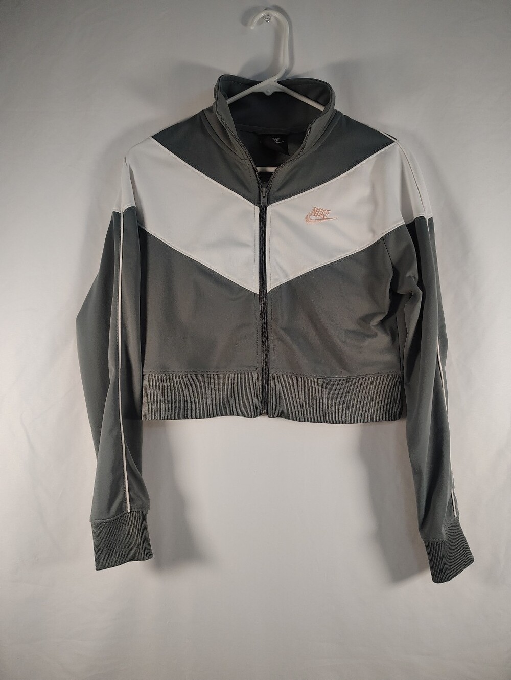 Nike Gray and White Women's Cropped Jacket Size Small